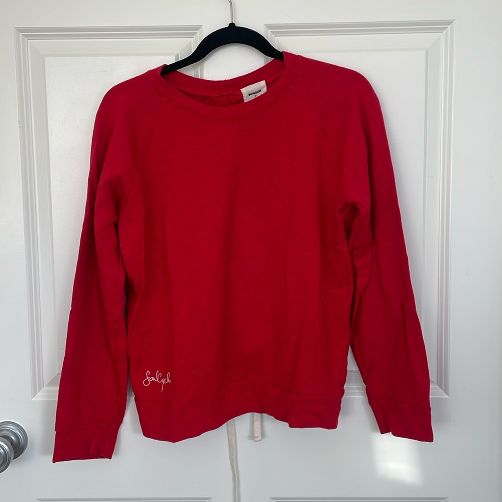 Red Monrow + SoulCycle pullover